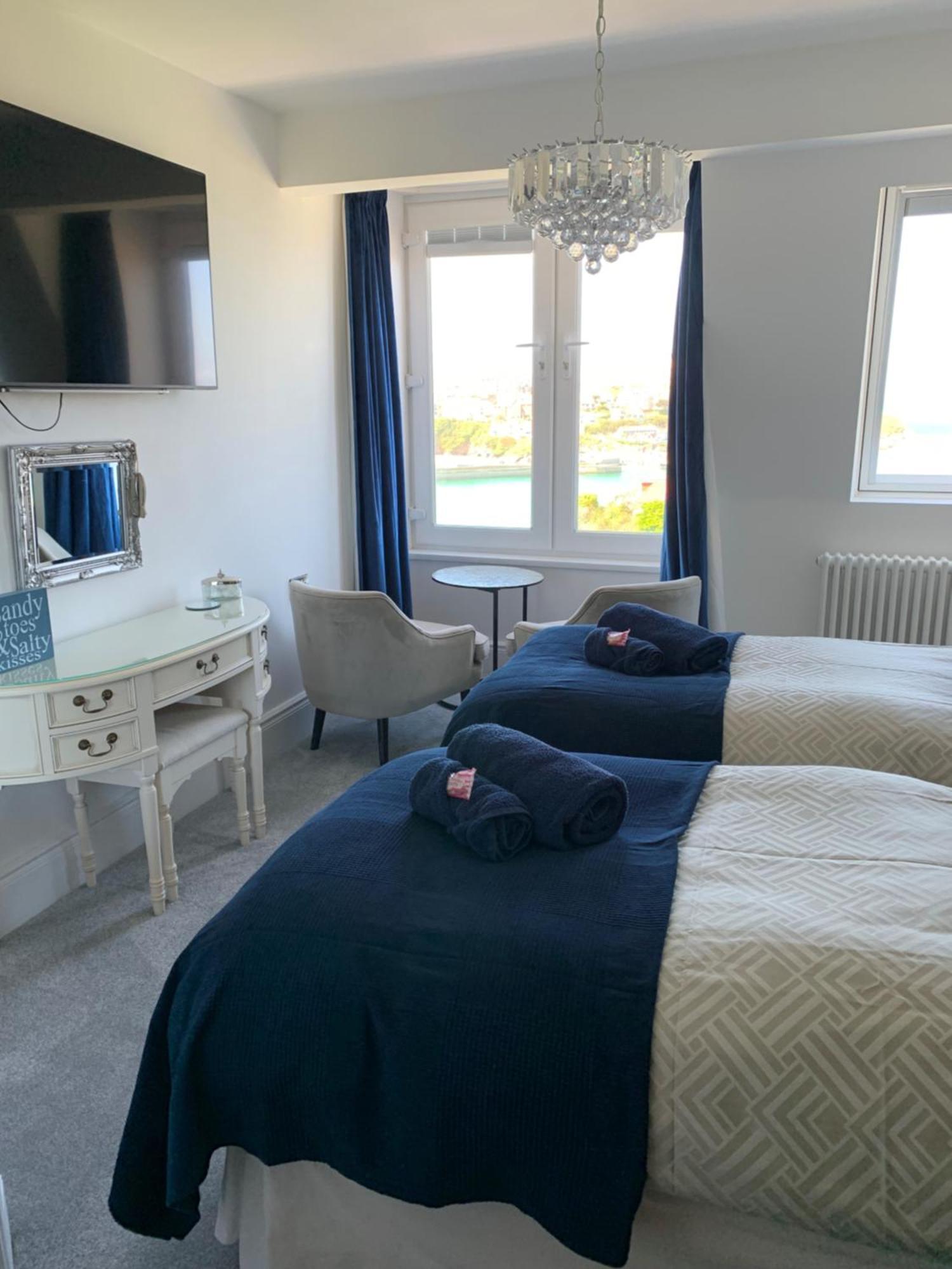 Lazy Waves Boutique B&B Newquay  Exterior photo